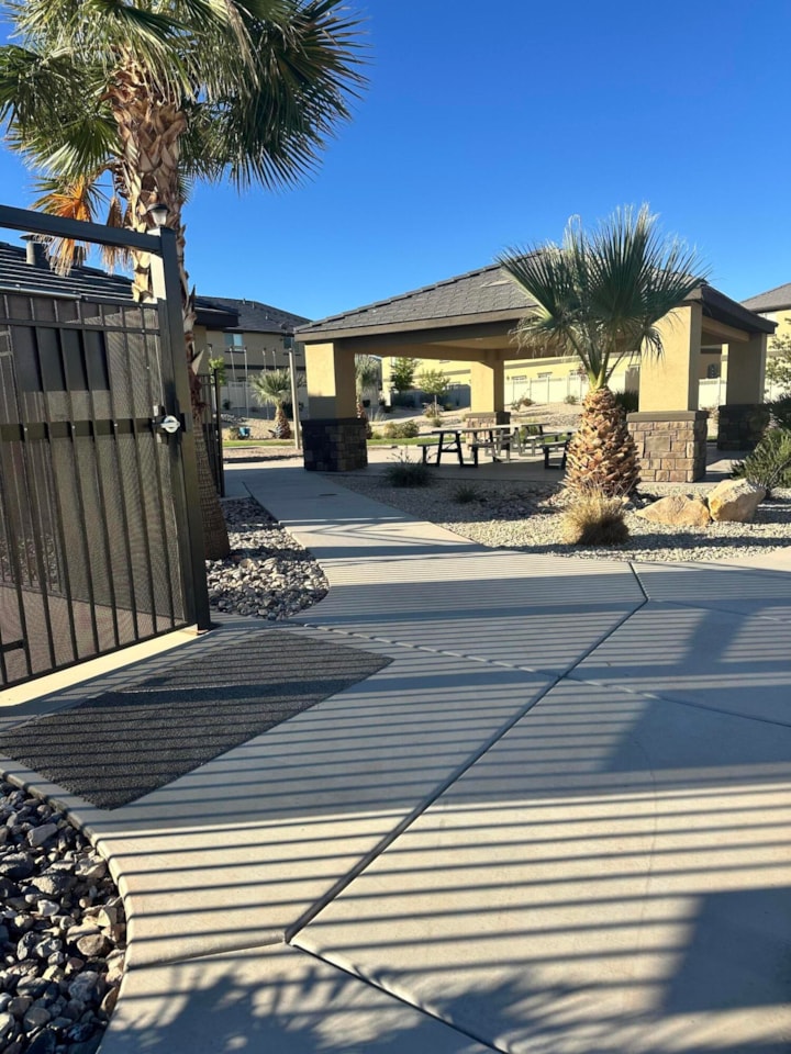 1001 W Curly Hollow DR #78 St George, UT 84770 home for sale, MLS#25-266460 - Erika Rogers Photo 32