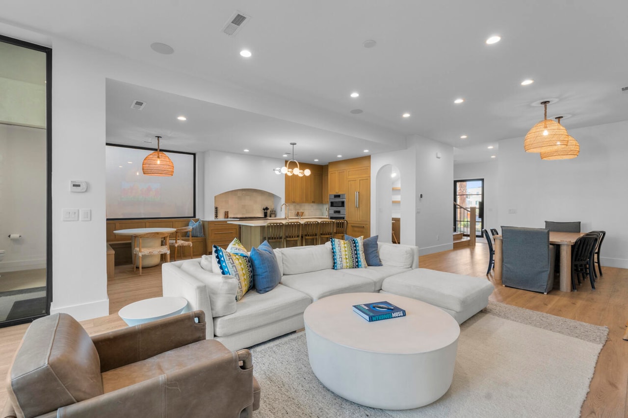 5335 S Pura CIR St George, UT 84770 home for sale, MLS#25-266661 - Erika Rogers Photo 25