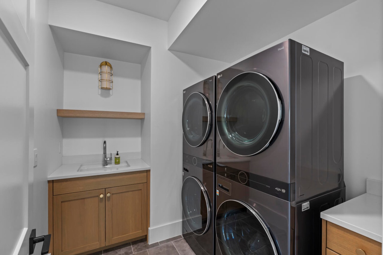 5335 S Pura CIR St George, UT 84770 home for sale, MLS#25-266661 - Erika Rogers Photo 60