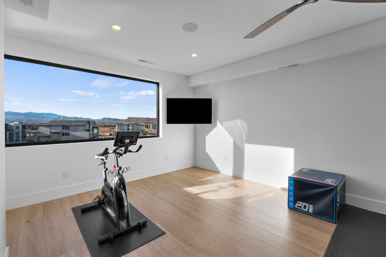 5335 S Pura CIR St George, UT 84770 home for sale, MLS#25-266661 - Erika Rogers Photo 74