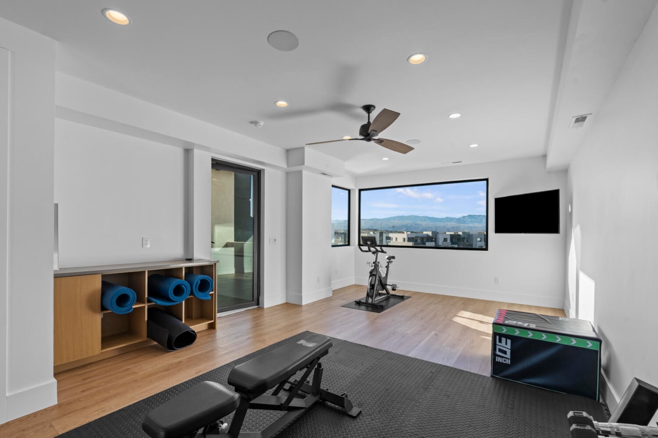 5335 S Pura CIR St George, UT 84770 home for sale, MLS#25-266661 - Erika Rogers Photo 76