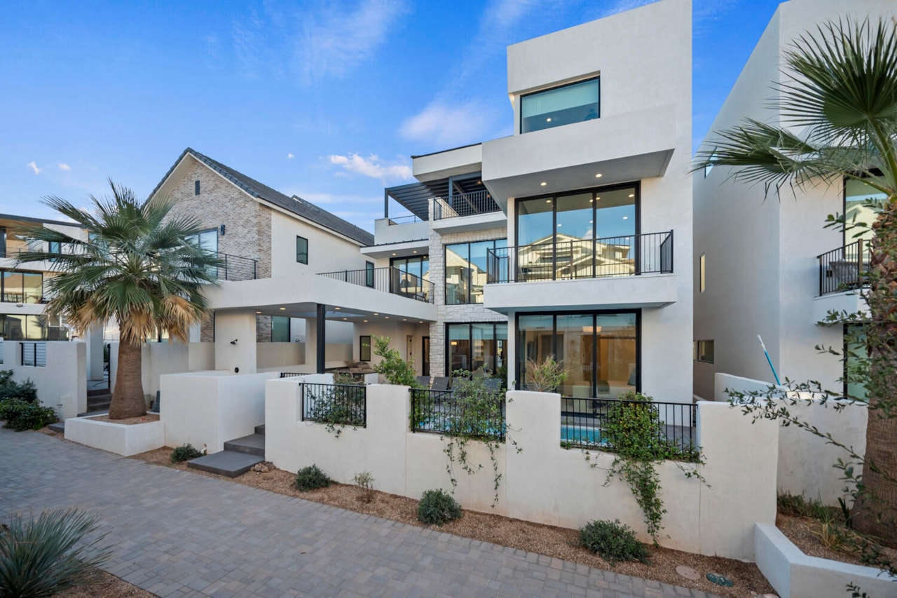 5335 S Pura CIR St George, UT 84770 home for sale, MLS#25-266661 - Erika Rogers Photo 100