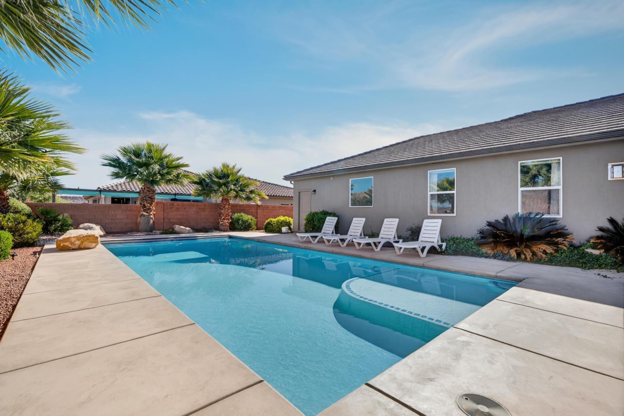 3109 E 2930 S  S St George, UT 84790 home for sale, MLS#25-266657 - Erika Rogers Photo 5