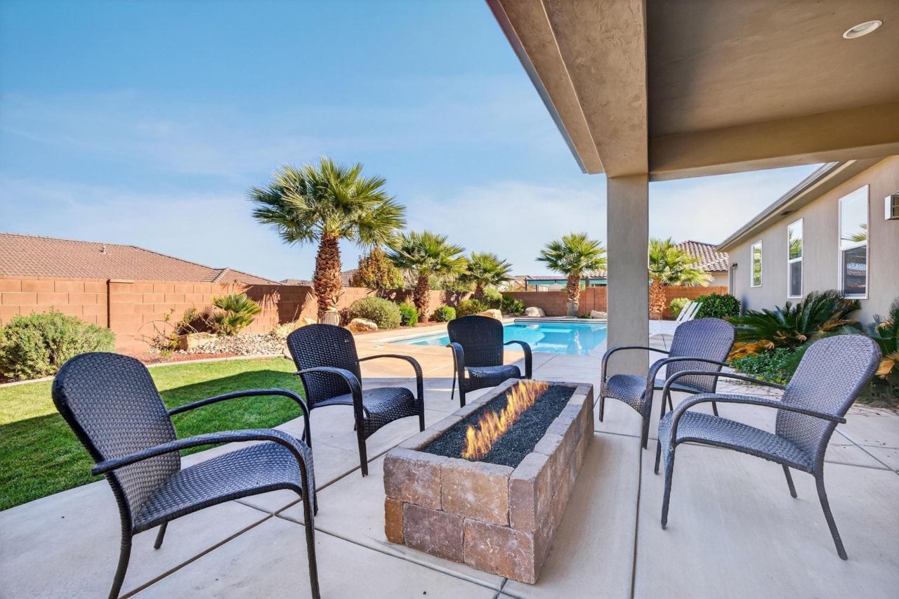 3109 E 2930 S  S St George, UT 84790 home for sale, MLS#25-266657 - Erika Rogers Photo 7