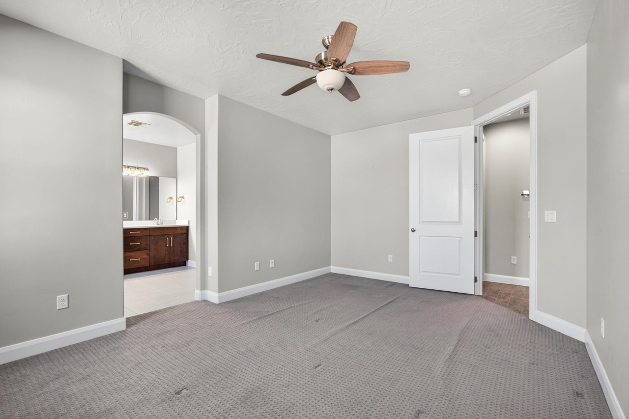 3109 E 2930 S  S St George, UT 84790 home for sale, MLS#25-266657 - Erika Rogers Photo 29