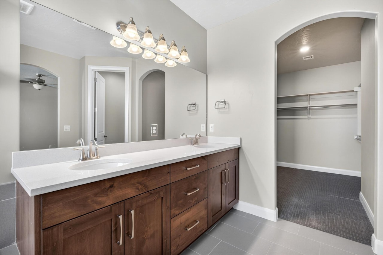 3109 E 2930 S  S St George, UT 84790 home for sale, MLS#25-266657 - Erika Rogers Photo 31