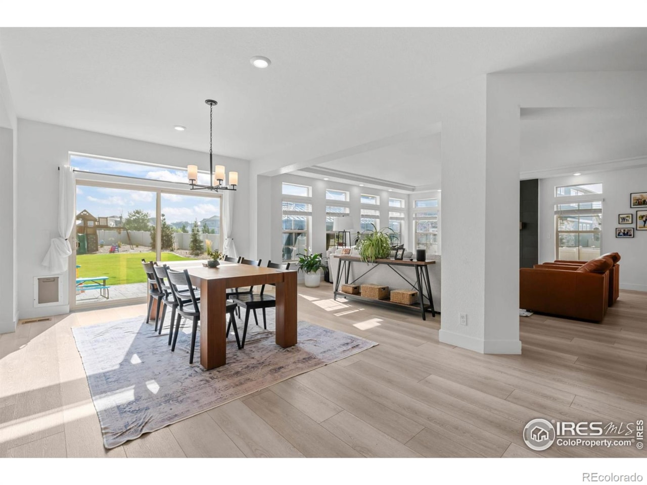 4984 N Jericho St Green Valley Ranch Filing 39 Experience modern luxury in the exclusive, gated Green Valley Ranch golf community-one of Denver's... Denver Denver CO 80249 IR1047117 home for sale $1,095,000 IR1047117 Photo 6