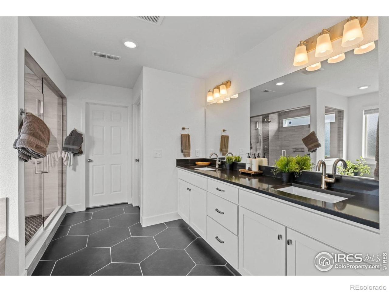 4984 N Jericho St Green Valley Ranch Filing 39 Experience modern luxury in the exclusive, gated Green Valley Ranch golf community-one of Denver's... Denver Denver CO 80249 IR1047117 home for sale $1,095,000 IR1047117 Photo 22