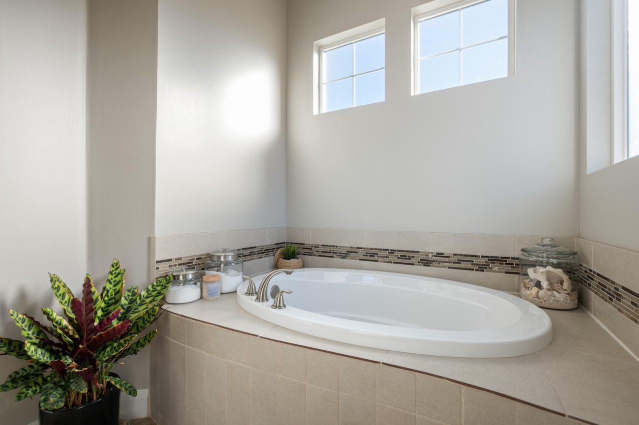 2839 E Horseman Park DR St George, UT 84790 home for sale, MLS#25-266686 - Erika Rogers Photo 24