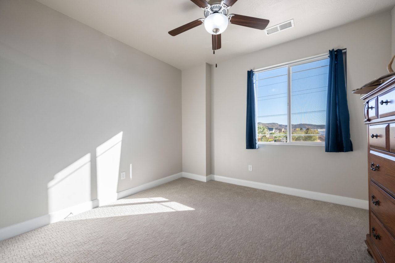 2839 E Horseman Park DR St George, UT 84790 home for sale, MLS#25-266686 - Erika Rogers Photo 40