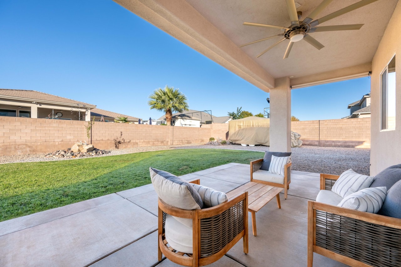 2839 E Horseman Park DR St George, UT 84790 home for sale, MLS#25-266686 - Erika Rogers Photo 46