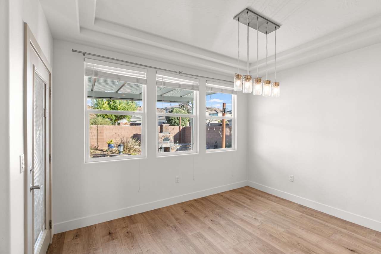 3753 S 2640  E St George, UT 84790 home for sale, MLS#25-266703 - Erika Rogers Photo 14