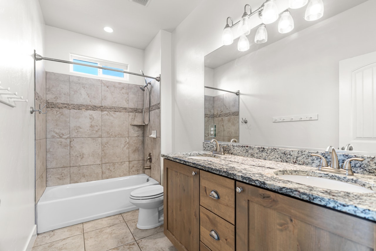 3753 S 2640  E St George, UT 84790 home for sale, MLS#25-266703 - Erika Rogers Photo 29