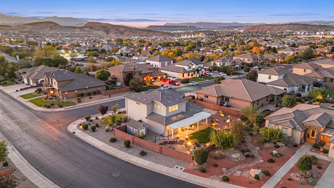 3753 S 2640  E St George, UT 84790 home for sale, MLS#25-266703 - Erika Rogers Photo 55