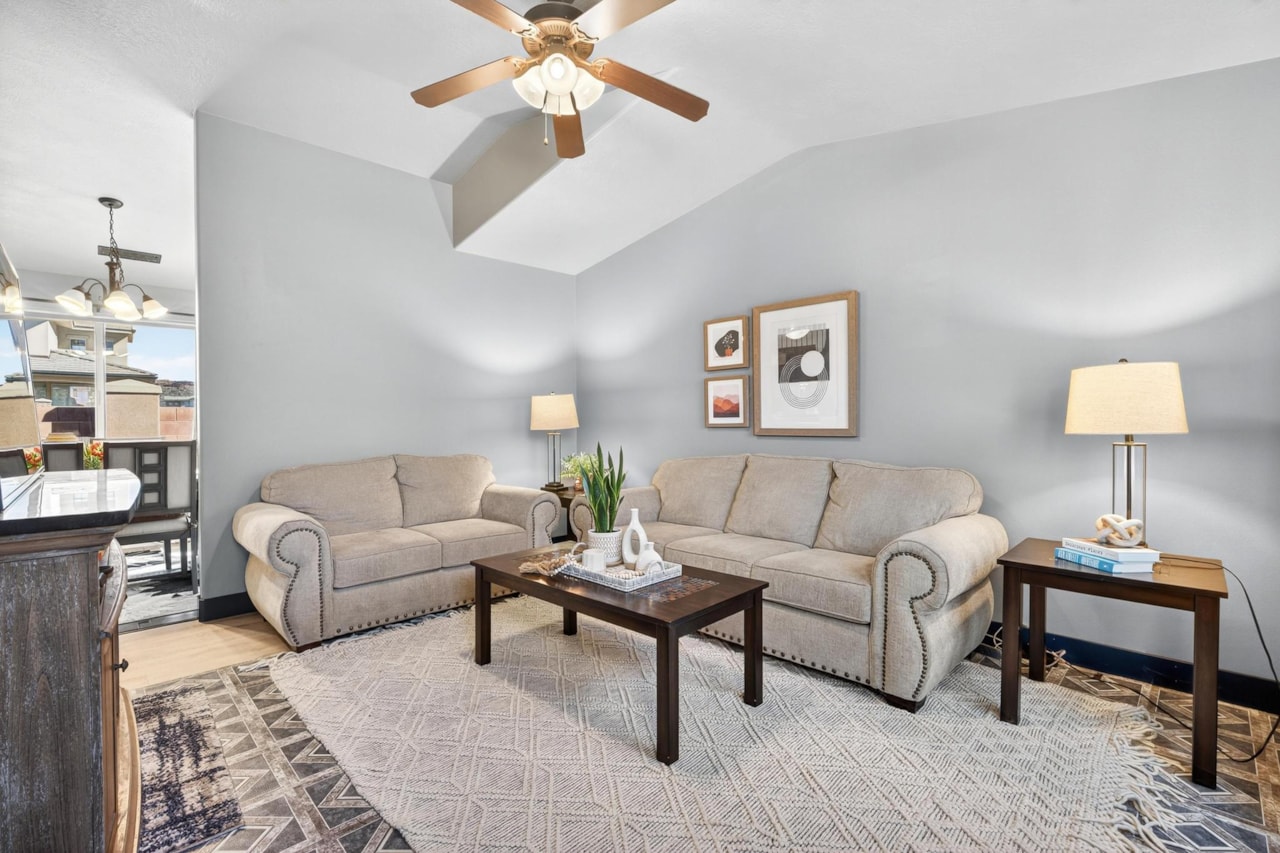 1086 N Ocotillo DR Washington, UT 84780 home for sale, MLS#25-266710 - Erika Rogers Photo 8