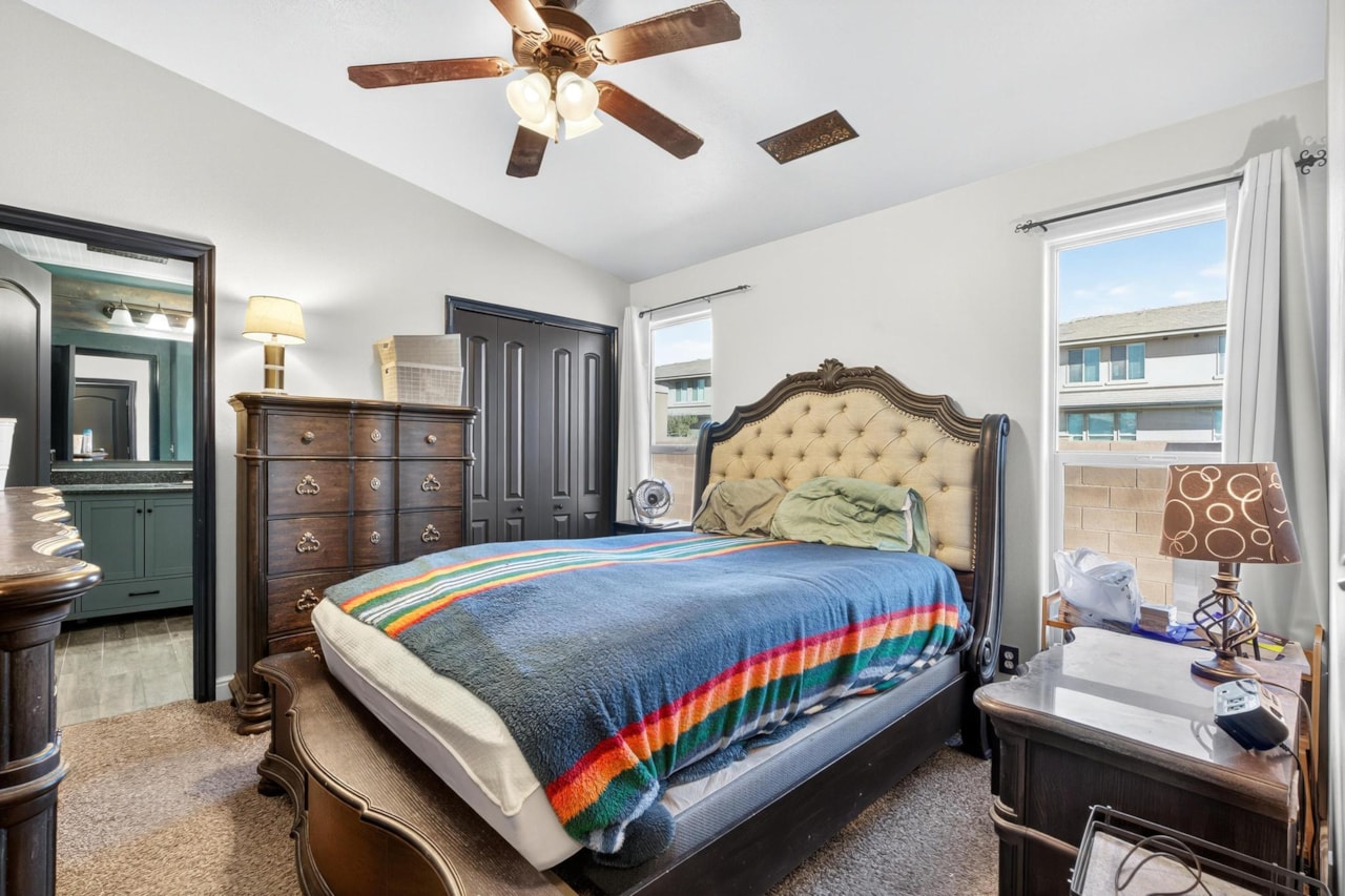 1086 N Ocotillo DR Washington, UT 84780 home for sale, MLS#25-266710 - Erika Rogers Photo 22