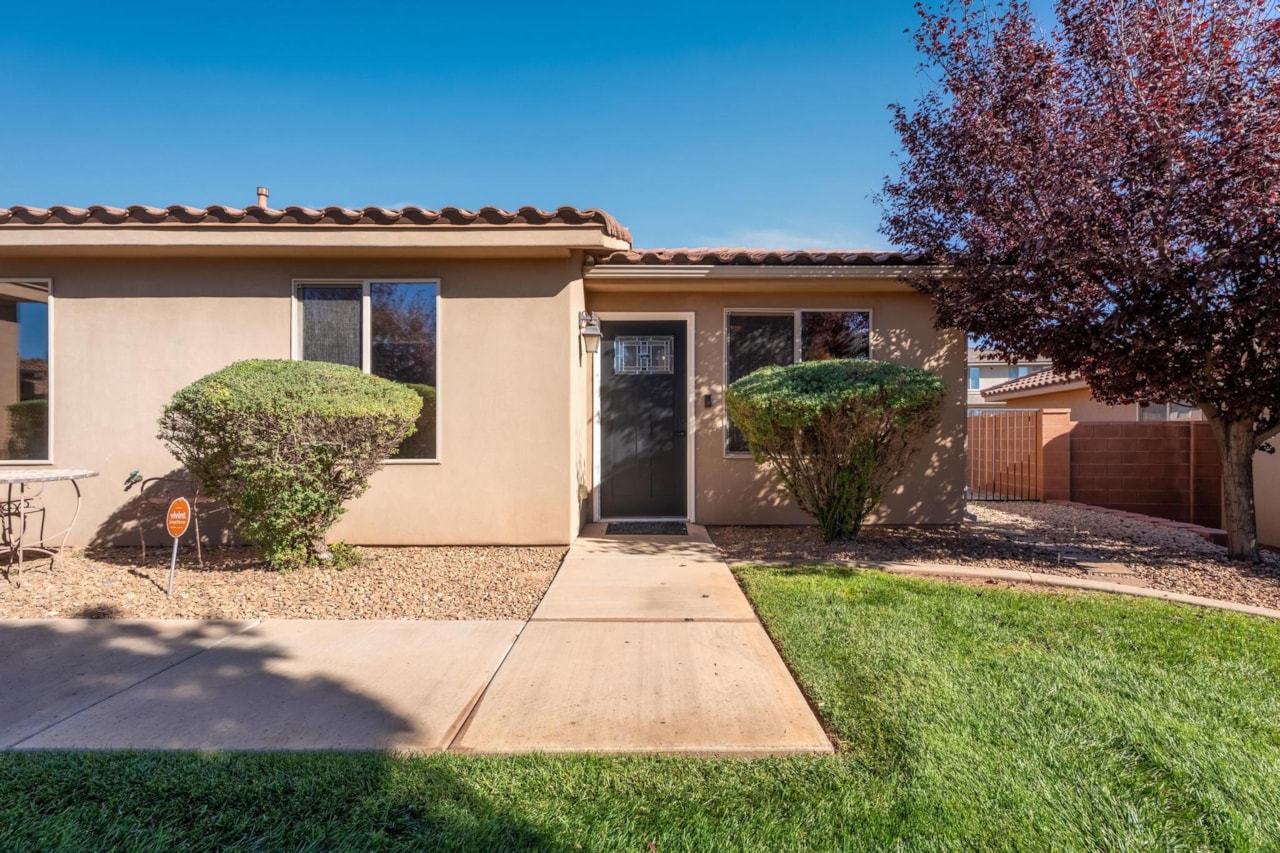 1086 N Ocotillo DR Washington, UT 84780 home for sale, MLS#25-266710 - Erika Rogers Photo 35