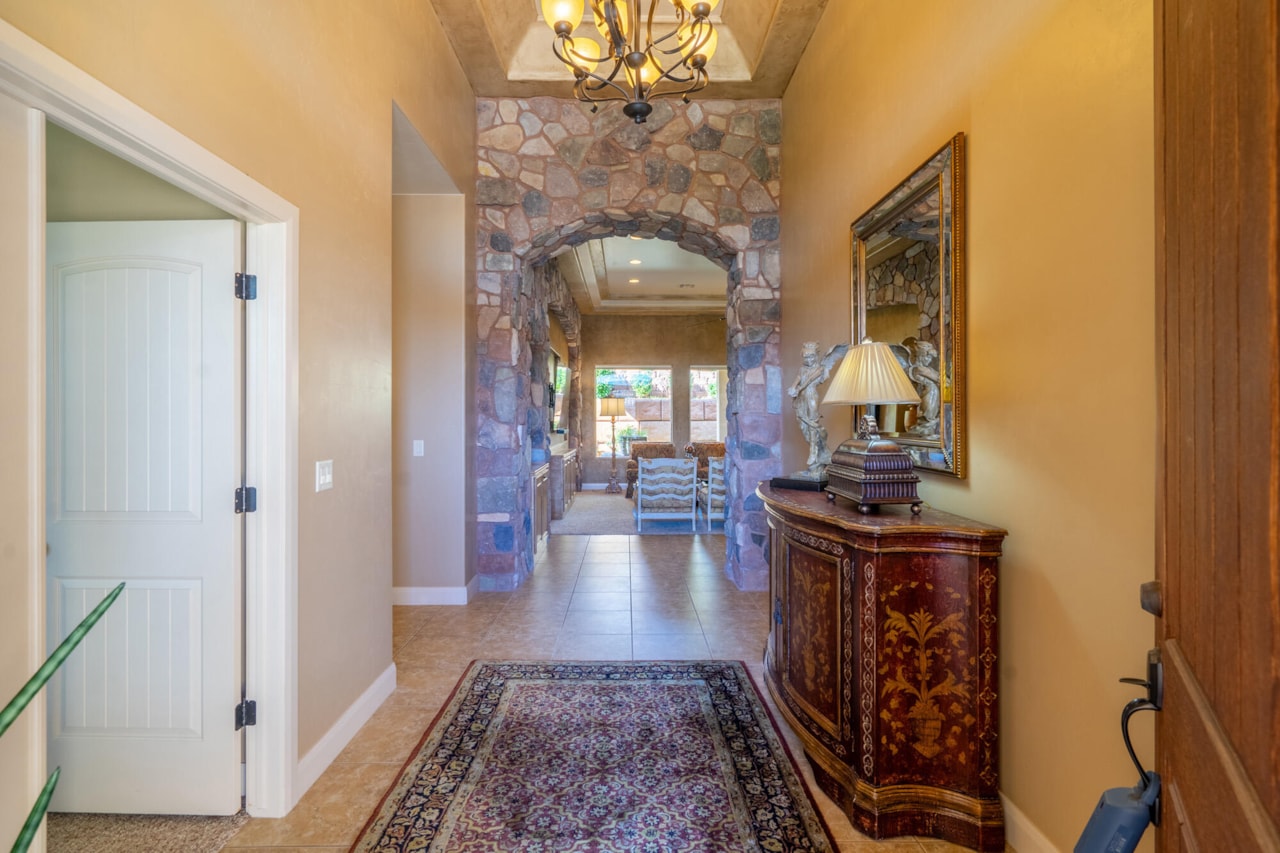 1573 Blacklion RD W Washington, UT 84780 home for sale, MLS#25-266683 - Erika Rogers Photo 5