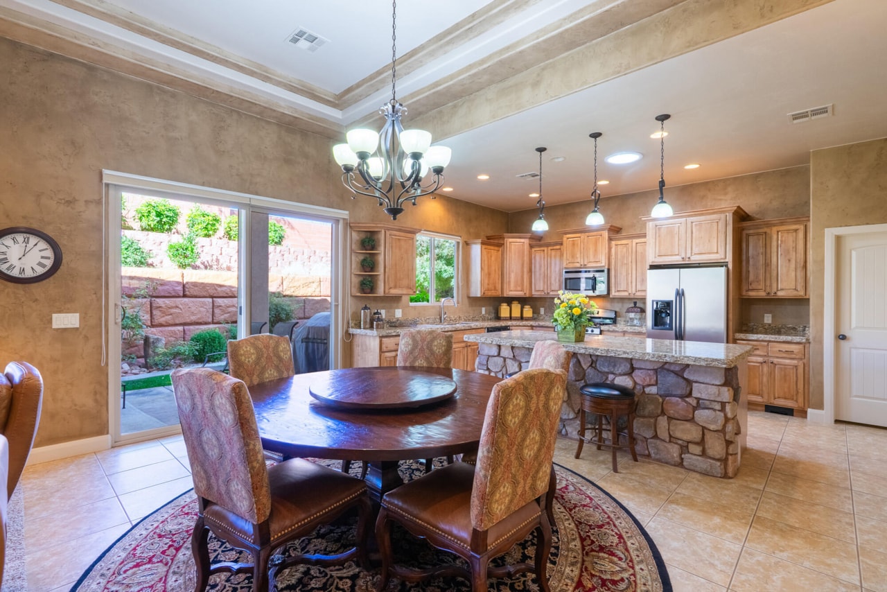 1573 Blacklion RD W Washington, UT 84780 home for sale, MLS#25-266683 - Erika Rogers Photo 10