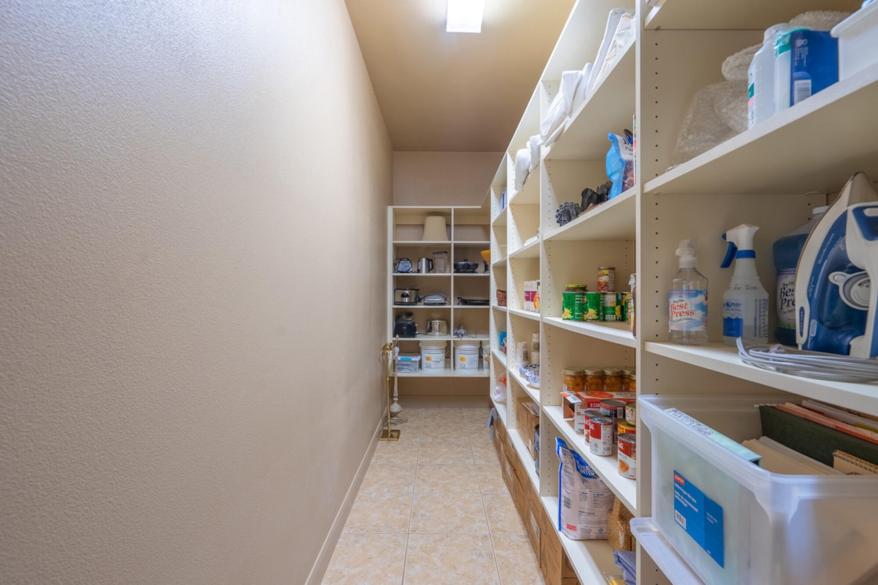 1573 Blacklion RD W Washington, UT 84780 home for sale, MLS#25-266683 - Erika Rogers Photo 15