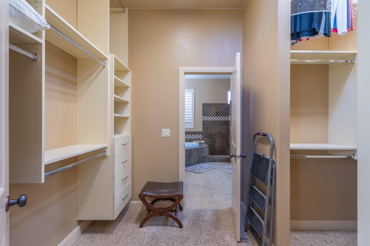 1573 Blacklion RD W Washington, UT 84780 home for sale, MLS#25-266683 - Erika Rogers Photo 23