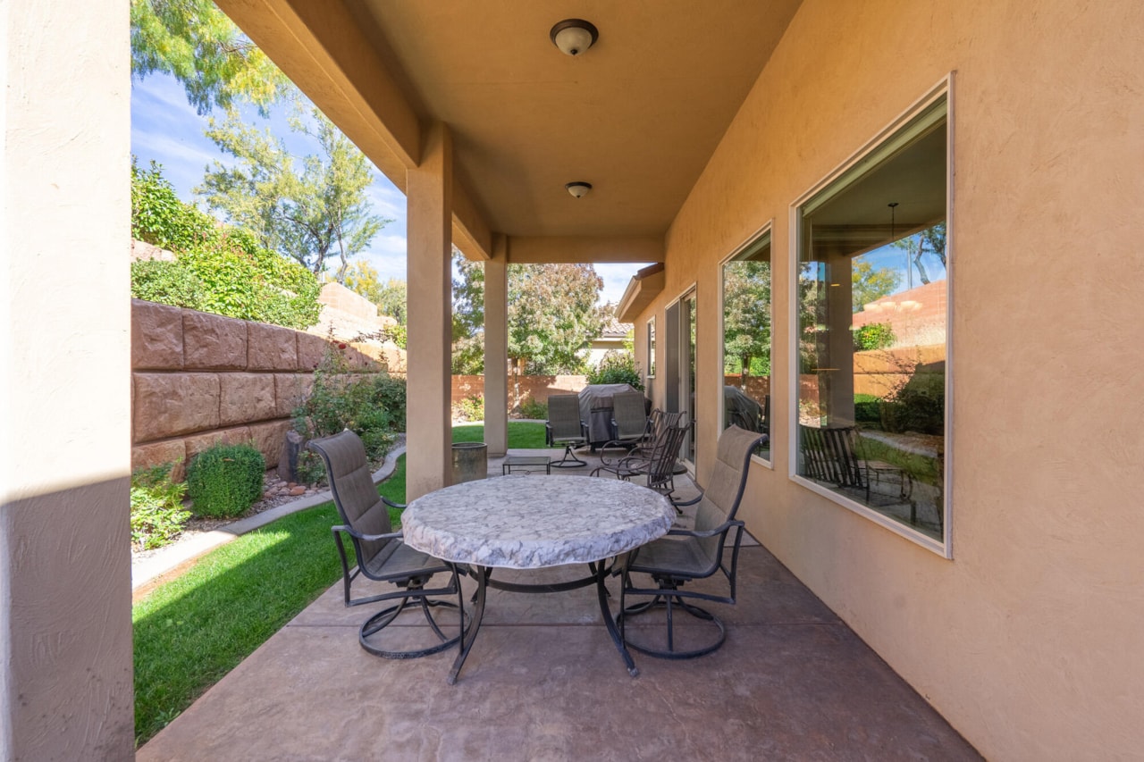 1573 Blacklion RD W Washington, UT 84780 home for sale, MLS#25-266683 - Erika Rogers Photo 41