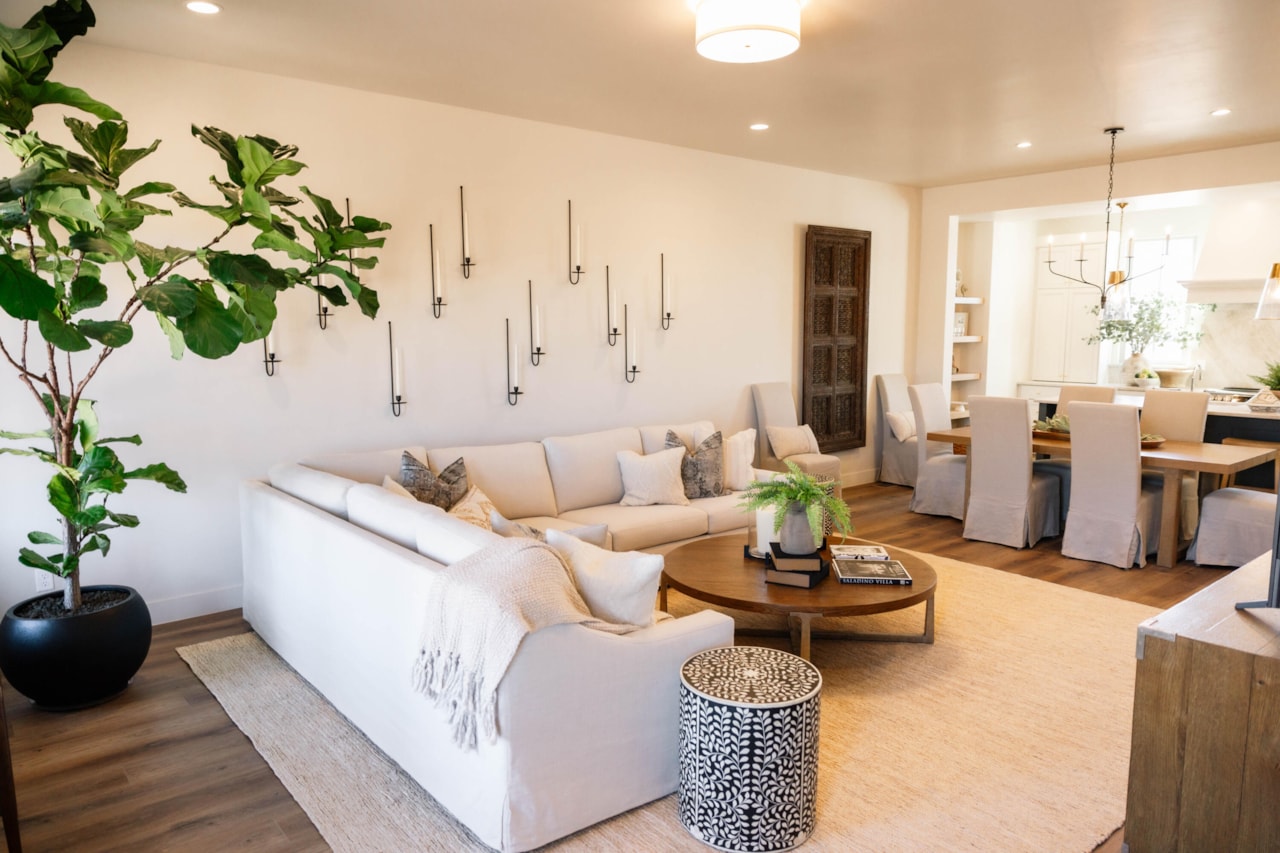 718 W Vista Sur Lane, Lot 17 St George, UT 84790 home for sale, MLS#25-266738 - Erika Rogers Photo 9