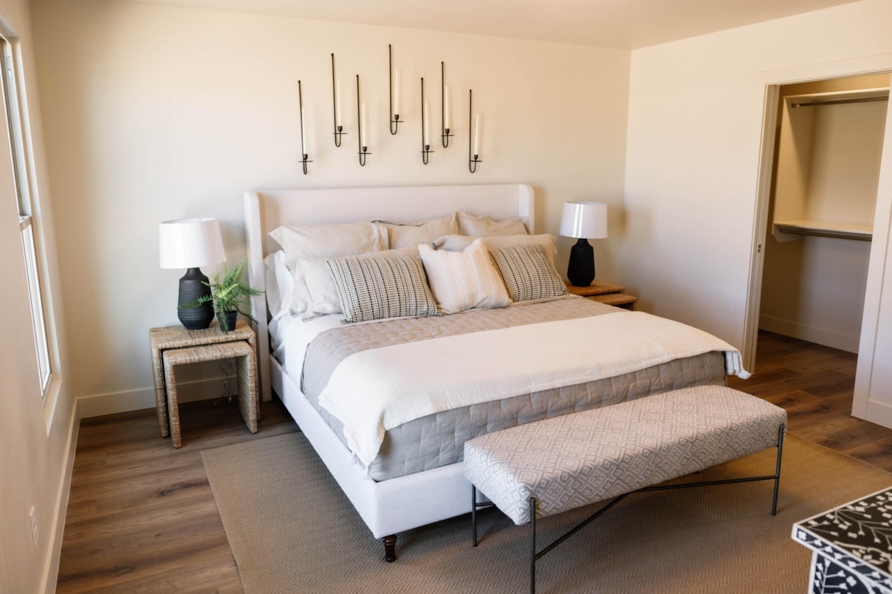 718 W Vista Sur Lane, Lot 17 St George, UT 84790 home for sale, MLS#25-266738 - Erika Rogers Photo 17