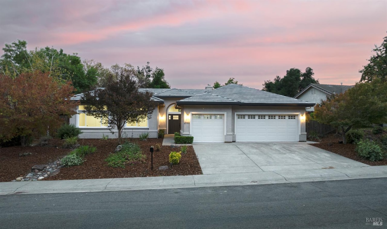 2943 Saint Andrews Road in Fairfield, CA 94534
