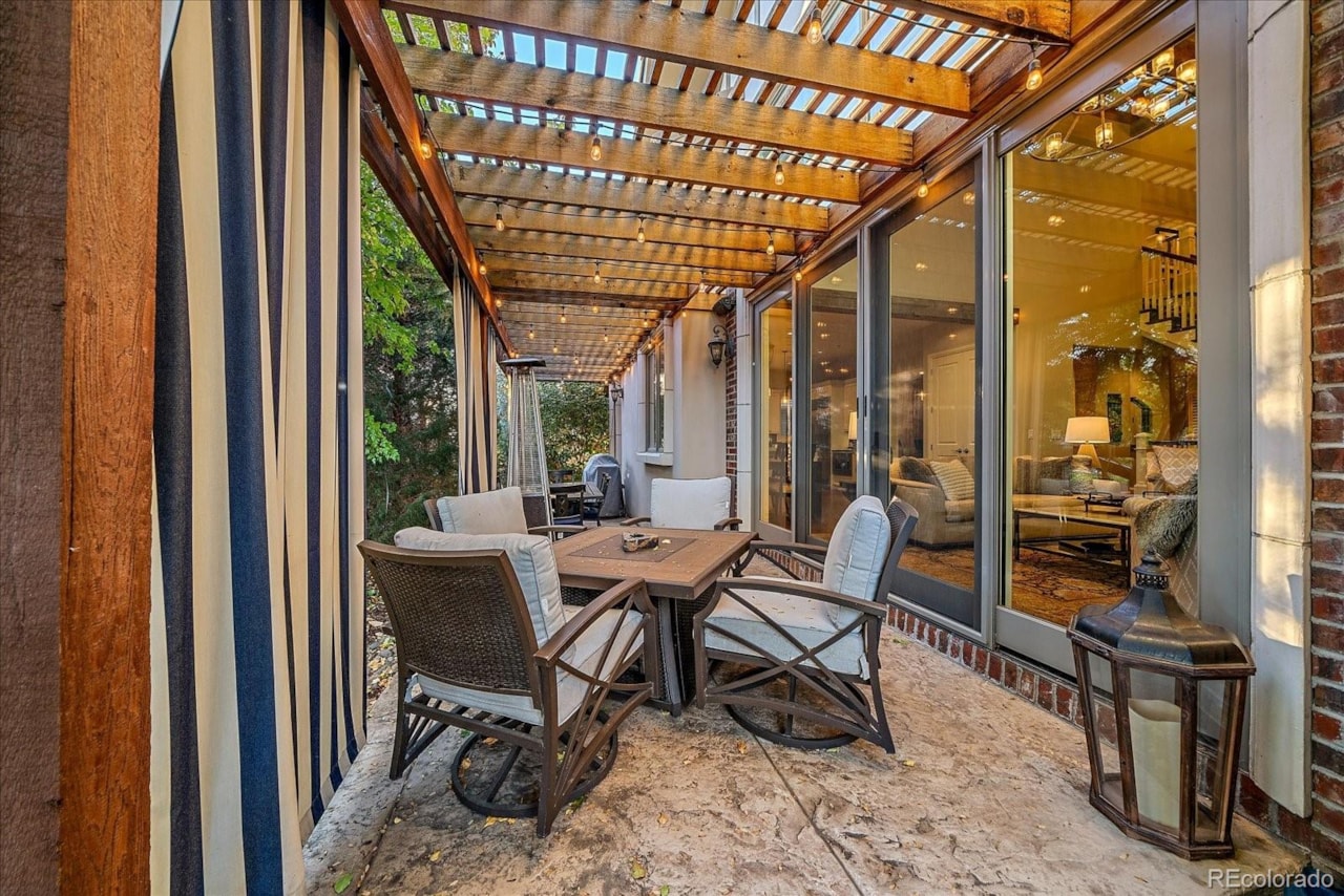 8778 E Wesley Dr Cherry Creek Country Club Visit YourDenverHm.com Just Listed! This striking Tudor home captures refined craftsmanship &... Denver Arapahoe CO 80231 4414361 home for sale $1,395,000 4414361 Photo 9