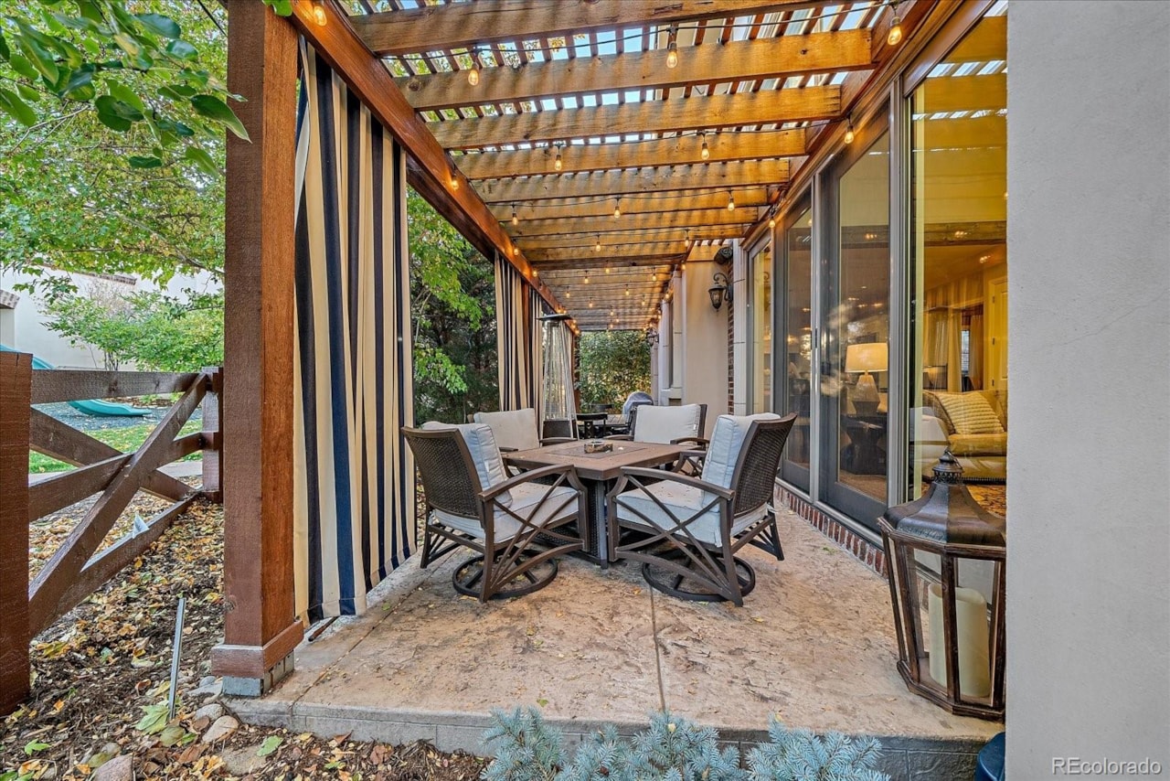 8778 E Wesley Dr Cherry Creek Country Club Visit YourDenverHm.com Just Listed! This striking Tudor home captures refined craftsmanship &... Denver Arapahoe CO 80231 4414361 home for sale $1,395,000 4414361 Photo 10