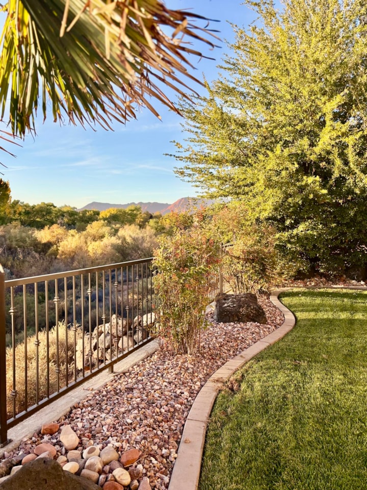 437 N Northstar DR St George, UT 84770 home for sale, MLS#25-266595 - Erika Rogers Photo 45