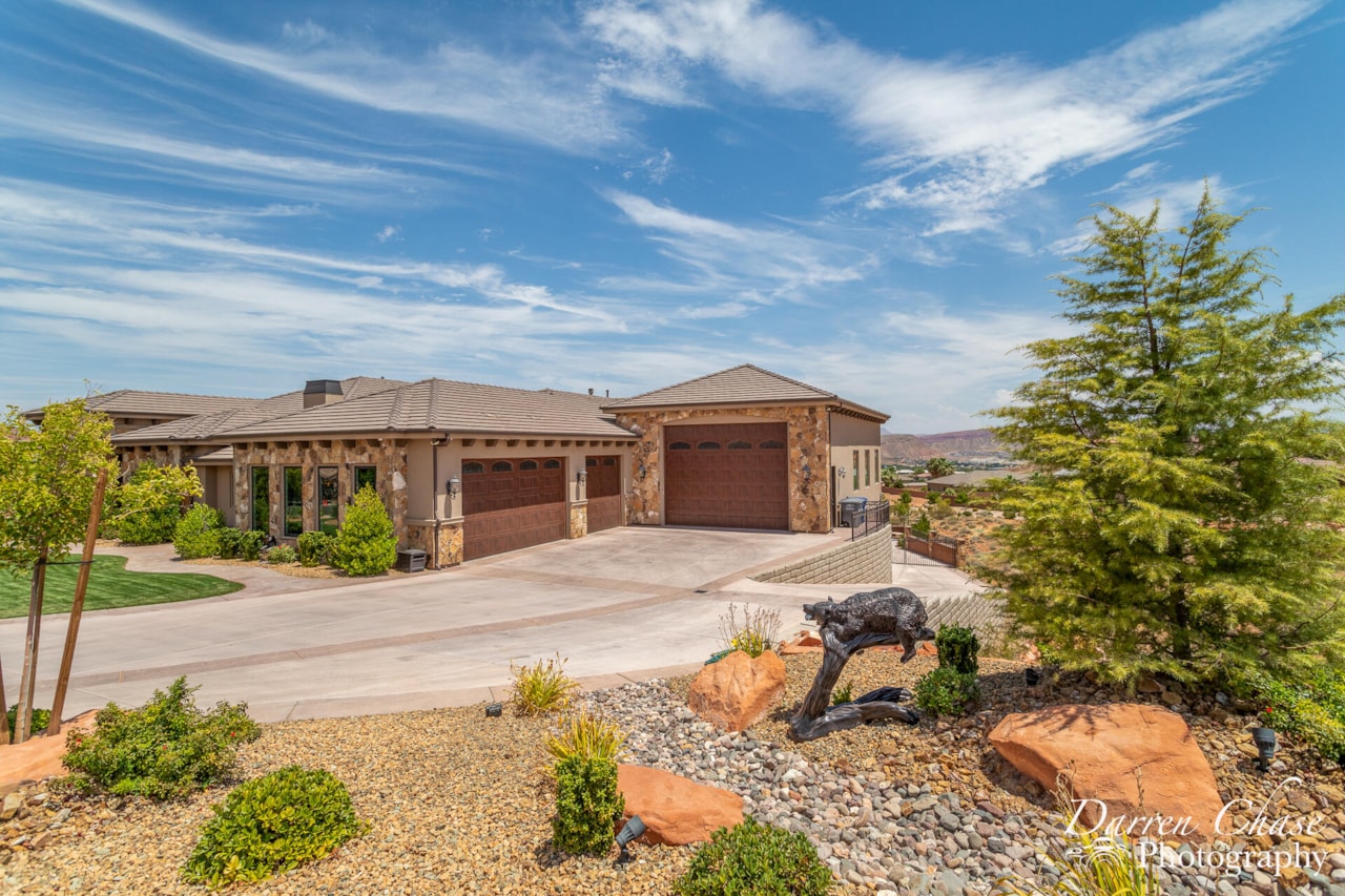 328 N Westgate Hills DR Washington, UT 84780 home for sale, MLS#25-266741 - Erika Rogers Photo 8