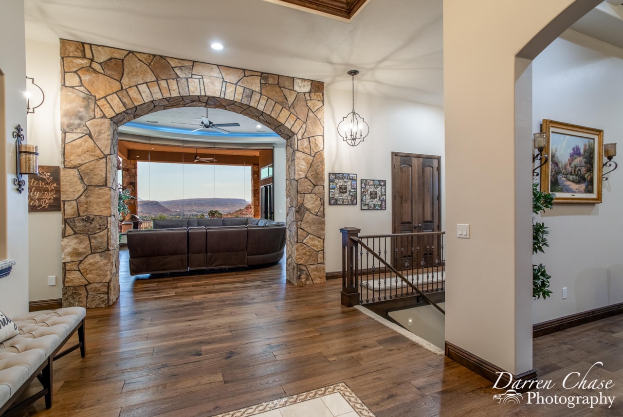 328 N Westgate Hills DR Washington, UT 84780 home for sale, MLS#25-266741 - Erika Rogers Photo 12