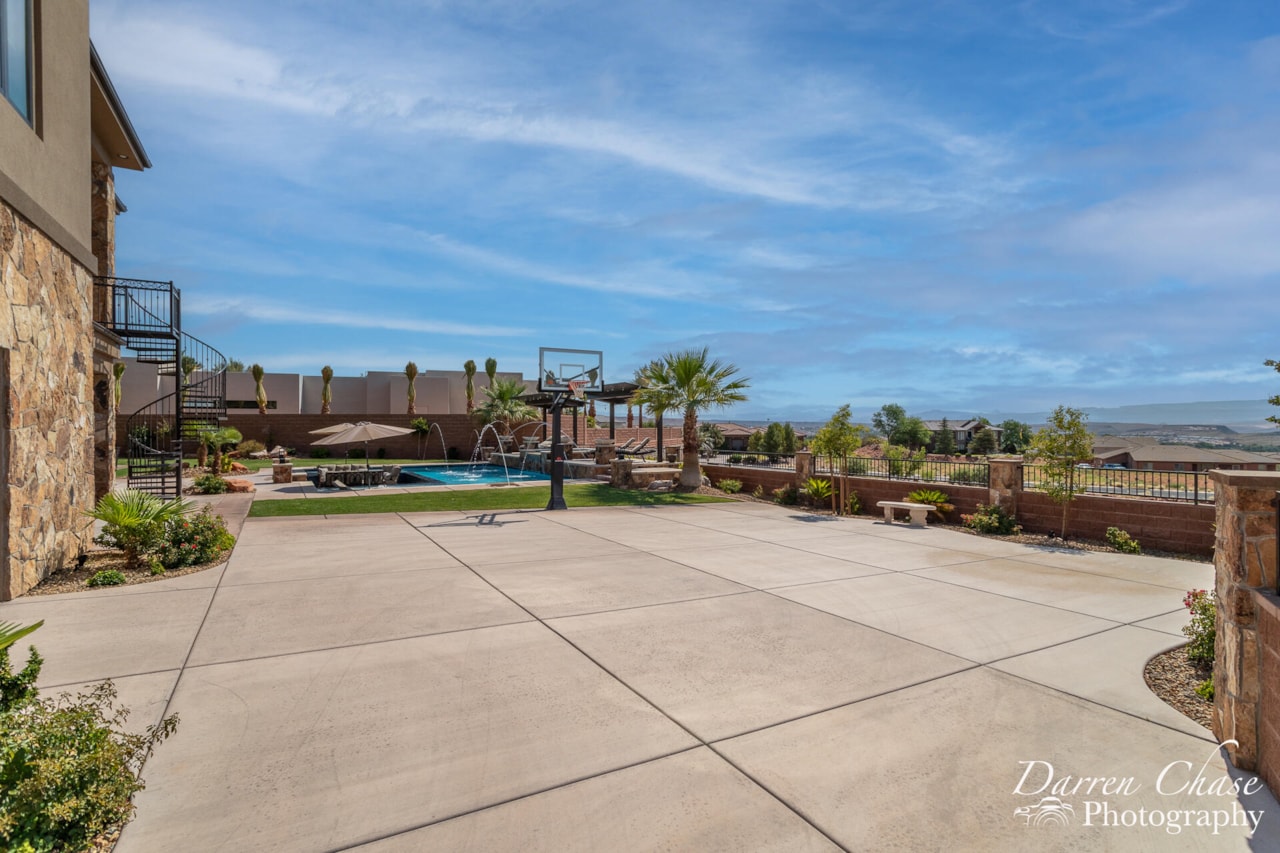 328 N Westgate Hills DR Washington, UT 84780 home for sale, MLS#25-266741 - Erika Rogers Photo 139