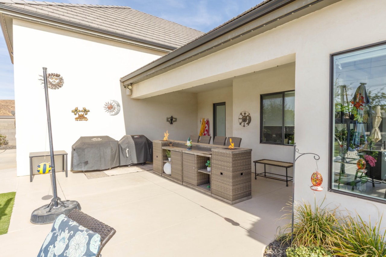 2928 S Farmland DR Washington, UT 84780 home for sale, MLS#25-266747 - Erika Rogers Photo 62