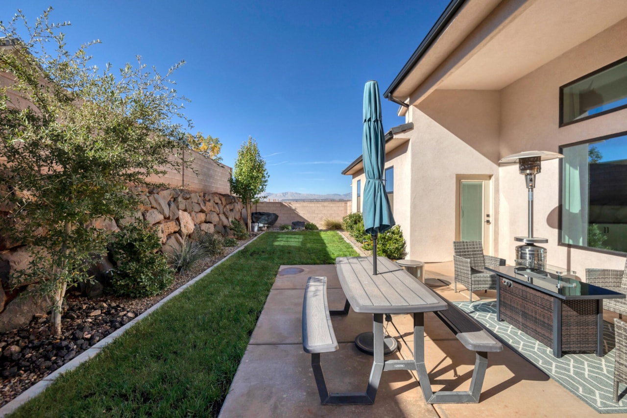 1464 E Centaurus Way Washington, UT 84780 home for sale, MLS#25-266529 - Erika Rogers Photo 70