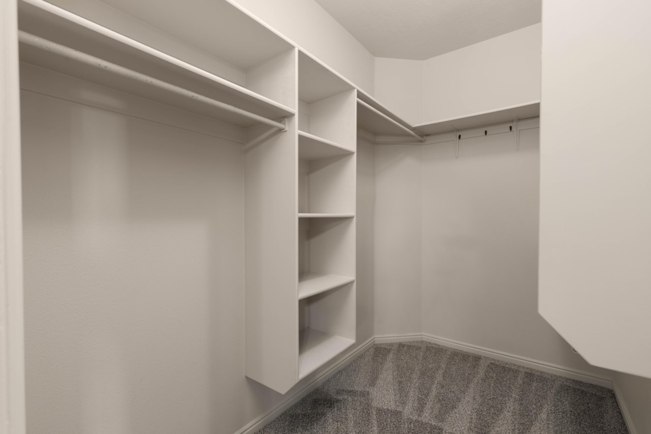 1160 S Washington Fields Rd #24 Washington, UT 84780 home for sale, MLS#25-266397 - Erika Rogers Photo 16