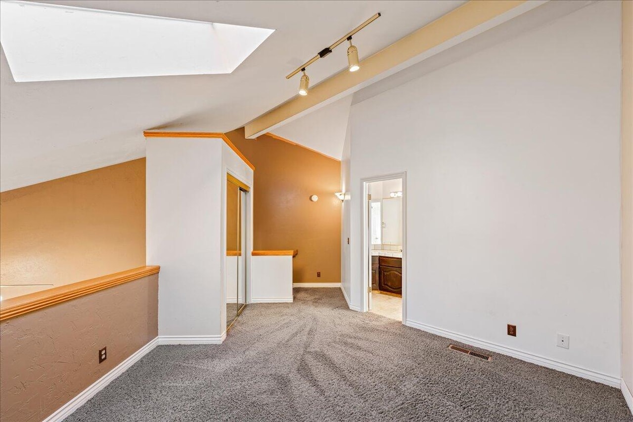 275 S Valley View #J206 St George, UT 84770 condo for sale, MLS#25-266754 - Erika Rogers Photo 22