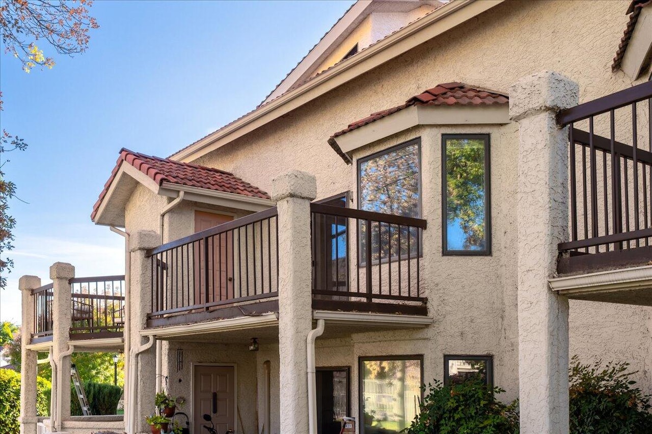 275 S Valley View #J206 St George, UT 84770 condo for sale, MLS#25-266754 - Erika Rogers Photo 27