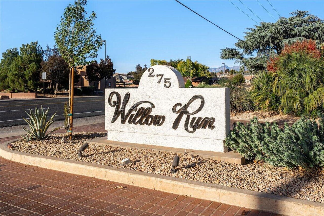 275 S Valley View #J206 St George, UT 84770 condo for sale, MLS#25-266754 - Erika Rogers Photo 43