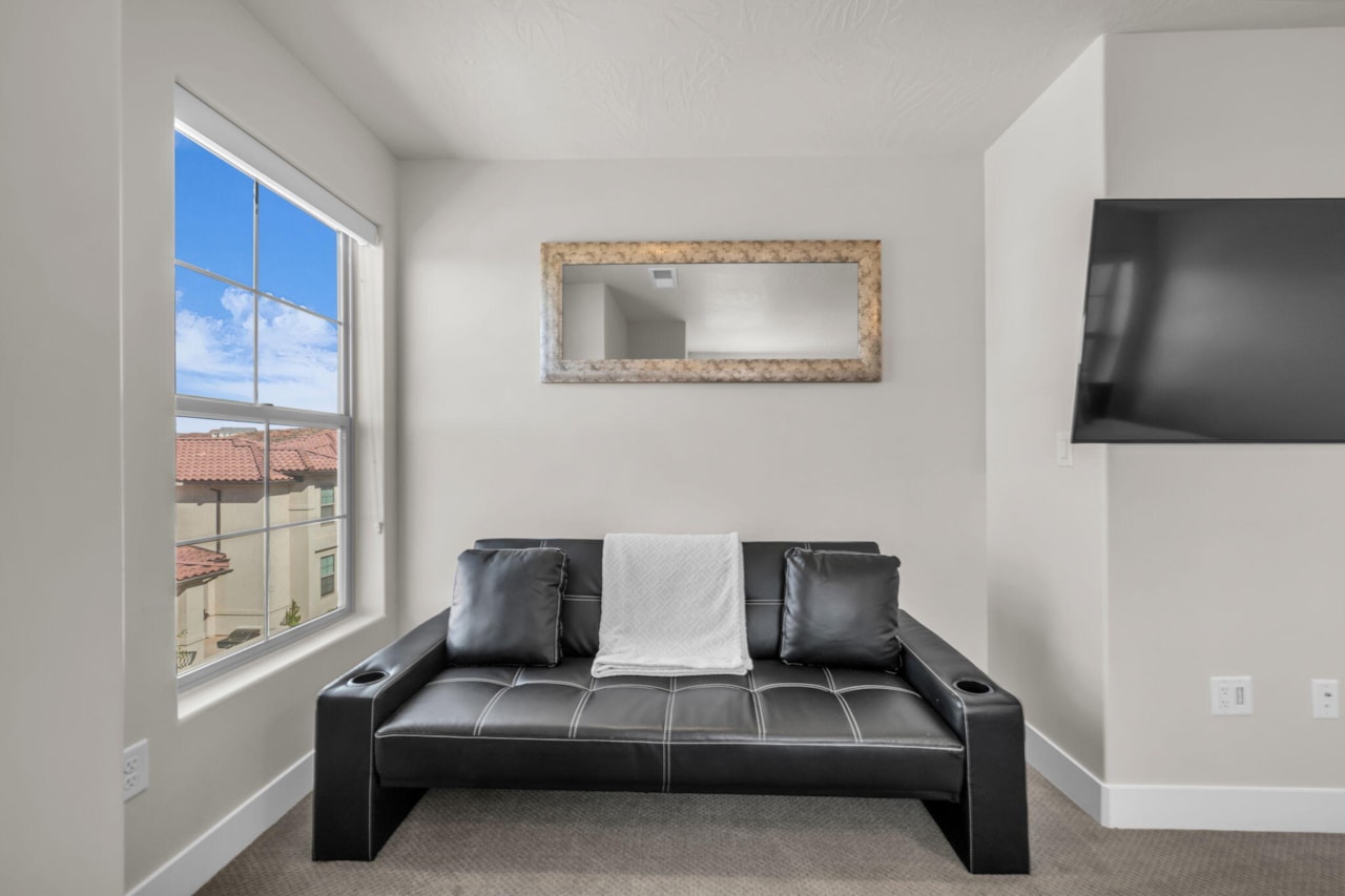 1189 N Bello Alley Washington, UT 84780 home for sale, MLS#25-266761 - Erika Rogers Photo 25