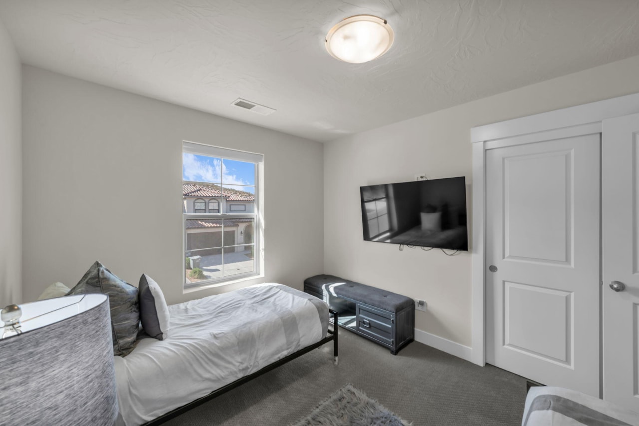 1189 N Bello Alley Washington, UT 84780 home for sale, MLS#25-266761 - Erika Rogers Photo 32