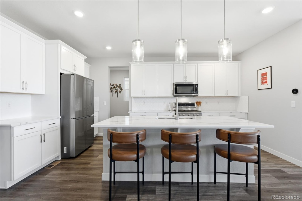 6351 Stable View St The Canyons Welcome to 6351 Stable View St - a beautifully built, modern two-story home nestled in The... Castle Pines Douglas CO 80108 3114493 home for sale $824,000 3114493 Photo 4