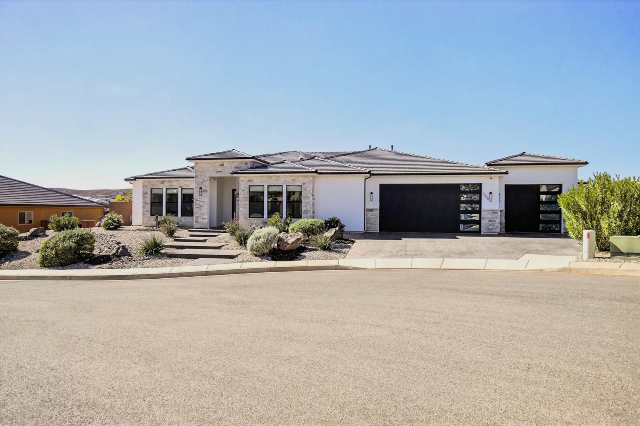 2013 N Somerset CIR Washington, UT 84780 home for sale, MLS#25-266668 - Erika Rogers Photo 74
