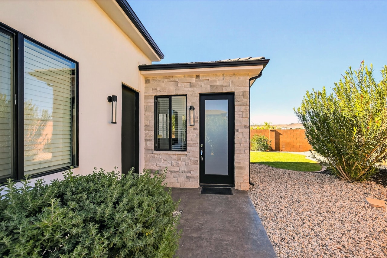 2013 N Somerset CIR Washington, UT 84780 home for sale, MLS#25-266668 - Erika Rogers Photo 52