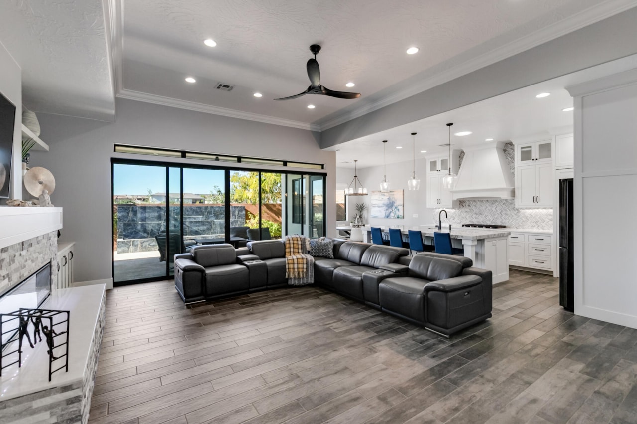 2013 N Somerset CIR Washington, UT 84780 home for sale, MLS#25-266668 - Erika Rogers Photo 10