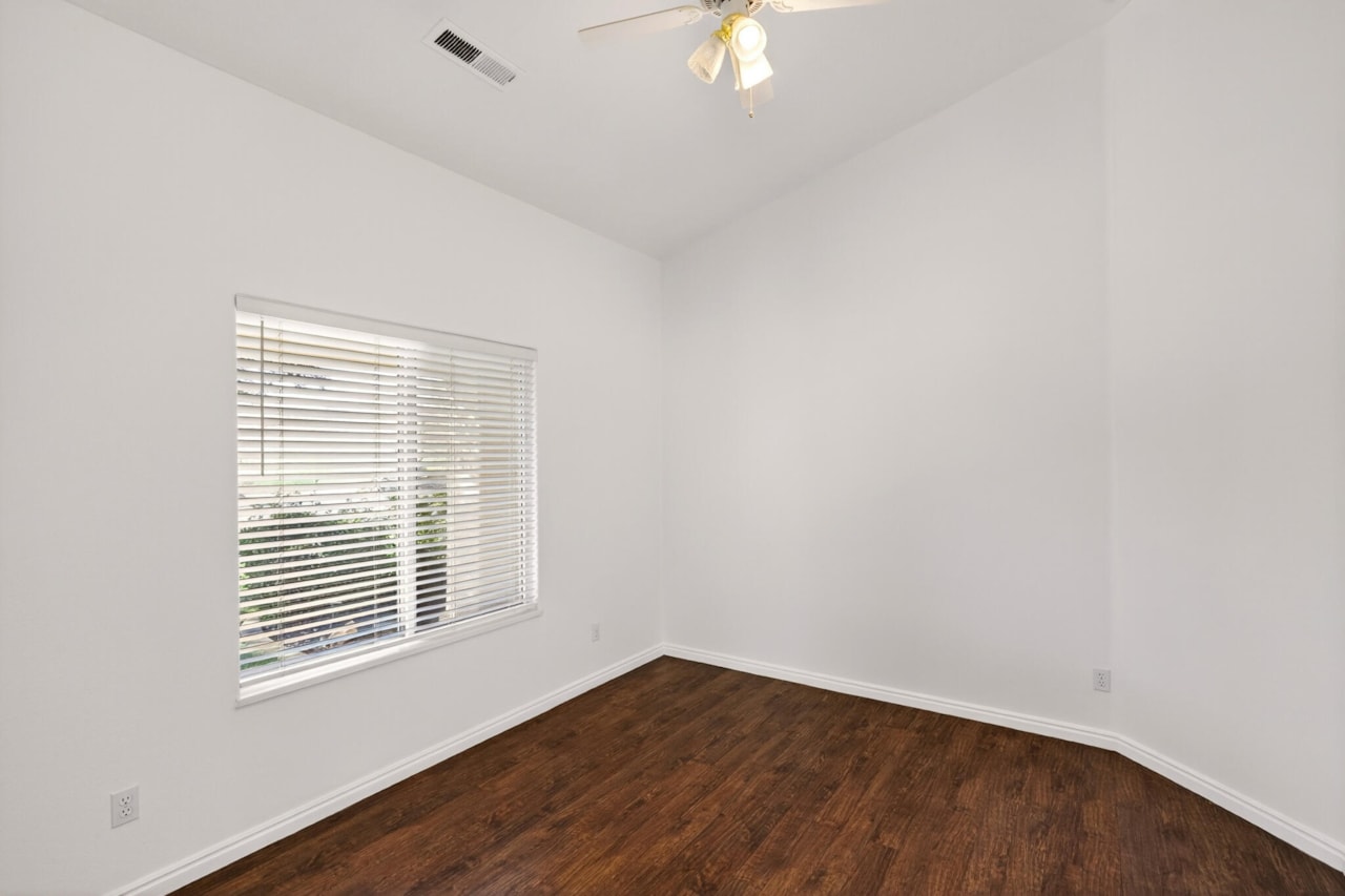 356 N Cactus #7 Washington, UT 84780 home for sale, MLS#25-266772 - Erika Rogers Photo 25