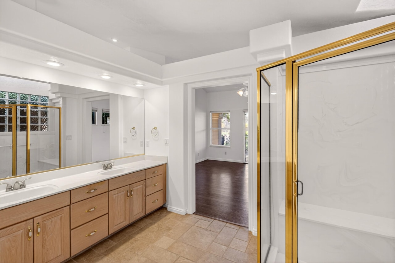 356 N Cactus #7 Washington, UT 84780 home for sale, MLS#25-266772 - Erika Rogers Photo 32