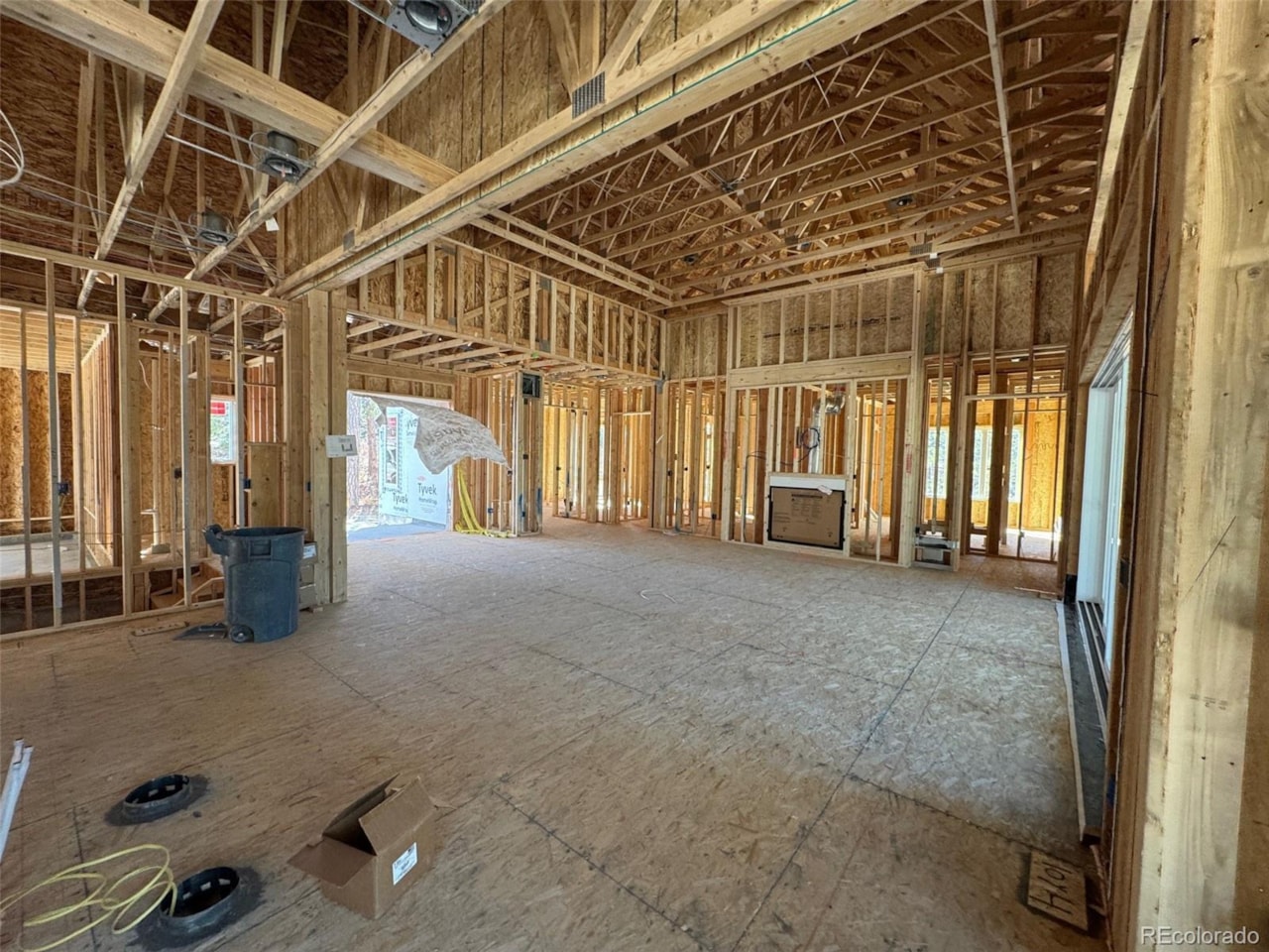 7572 Kelty Trl Kelty Farms NEW CONSTRUCTION, NO METRO DISTRICT, NEARLY FIVE ACRE HOMESITE, HORSES ALLOWED!  Tucked away on... Franktown Douglas CO 80116 7539819 home for sale $2,199,990 7539819 Photo 3
